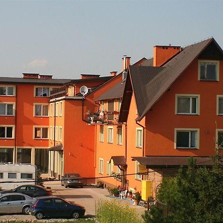 Hotel Daisy Superior à Cracovie Extérieur photo