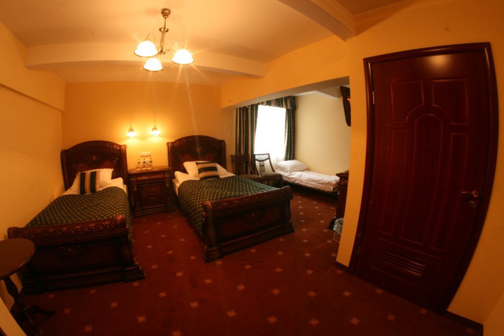 Hotel Daisy Superior à Cracovie Extérieur photo